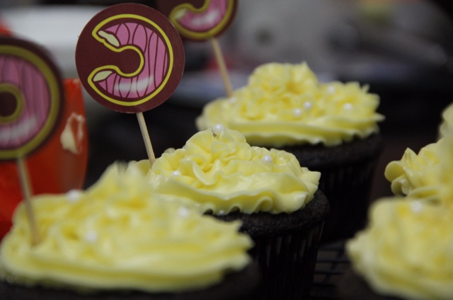 优雅烘焙第68集：情人节重磅武器---巧克力纸杯蛋糕