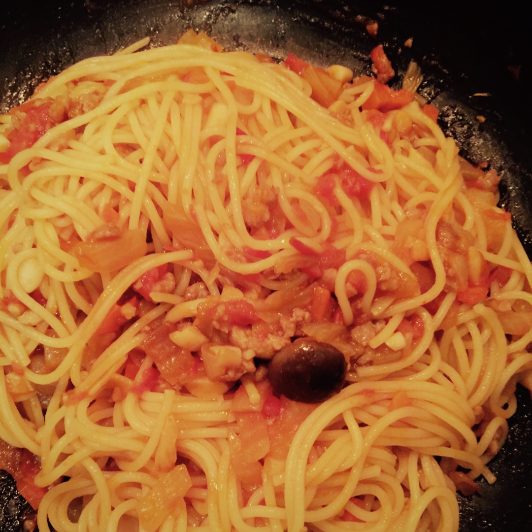 番茄肉酱意大利面