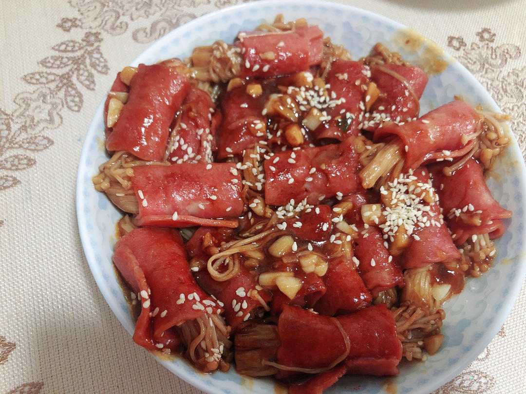 味道超赞 超下饭的金针菇培根卷