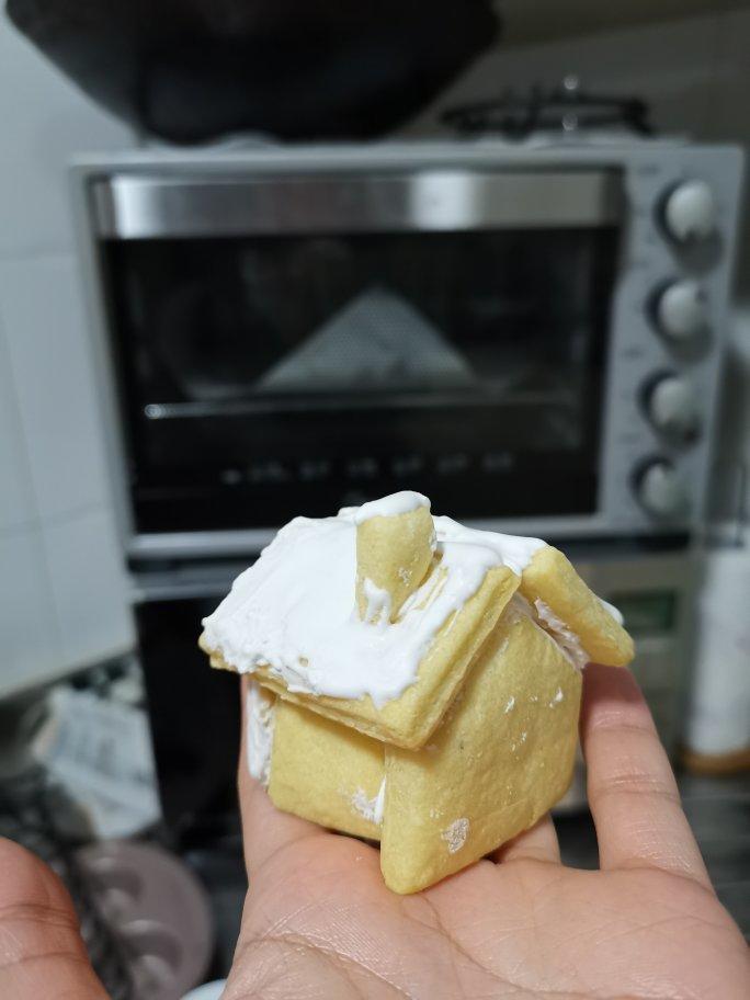 糖霜饼干圣诞迷你姜饼屋