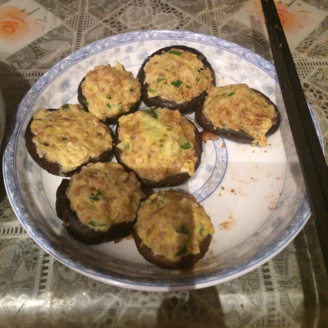 豆腐肉末酿香菇