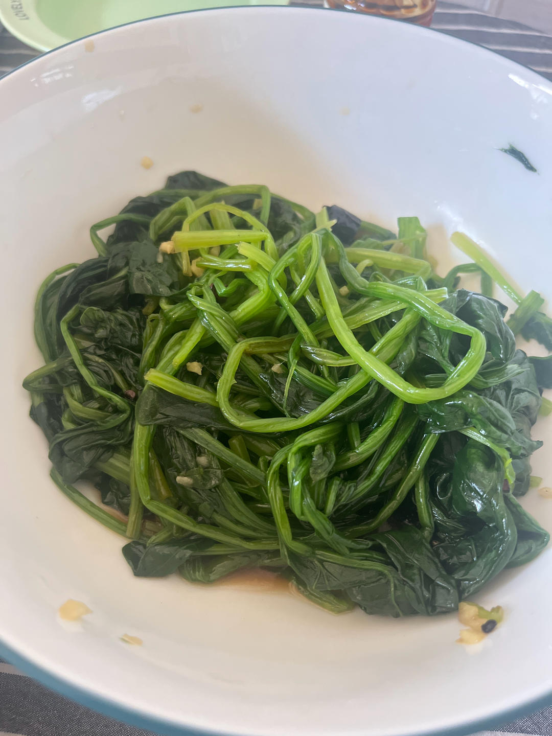 凉拌菠菜(家传秘方)