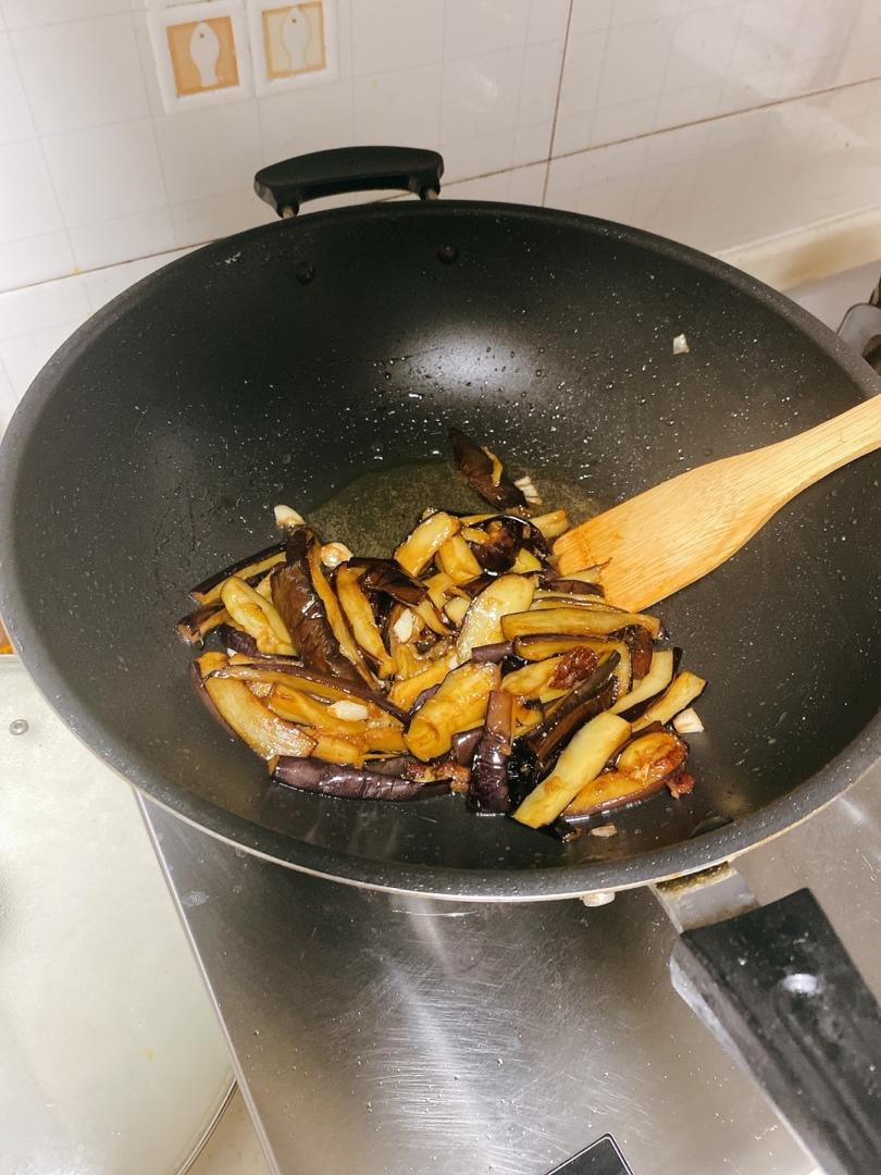 老丁的私房菜-油焖茄子