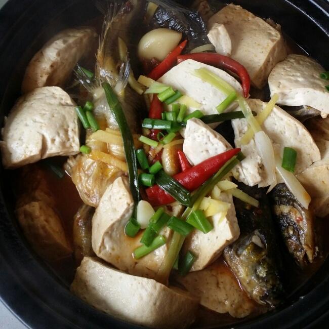 黄刺鱼豆腐煲