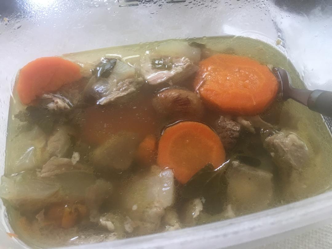 西洋菜蜜枣猪腱肉汤