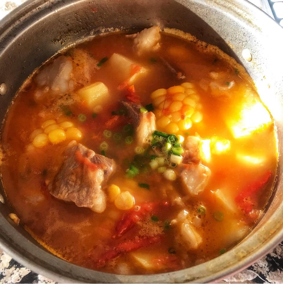 番茄土豆玉米排骨汤