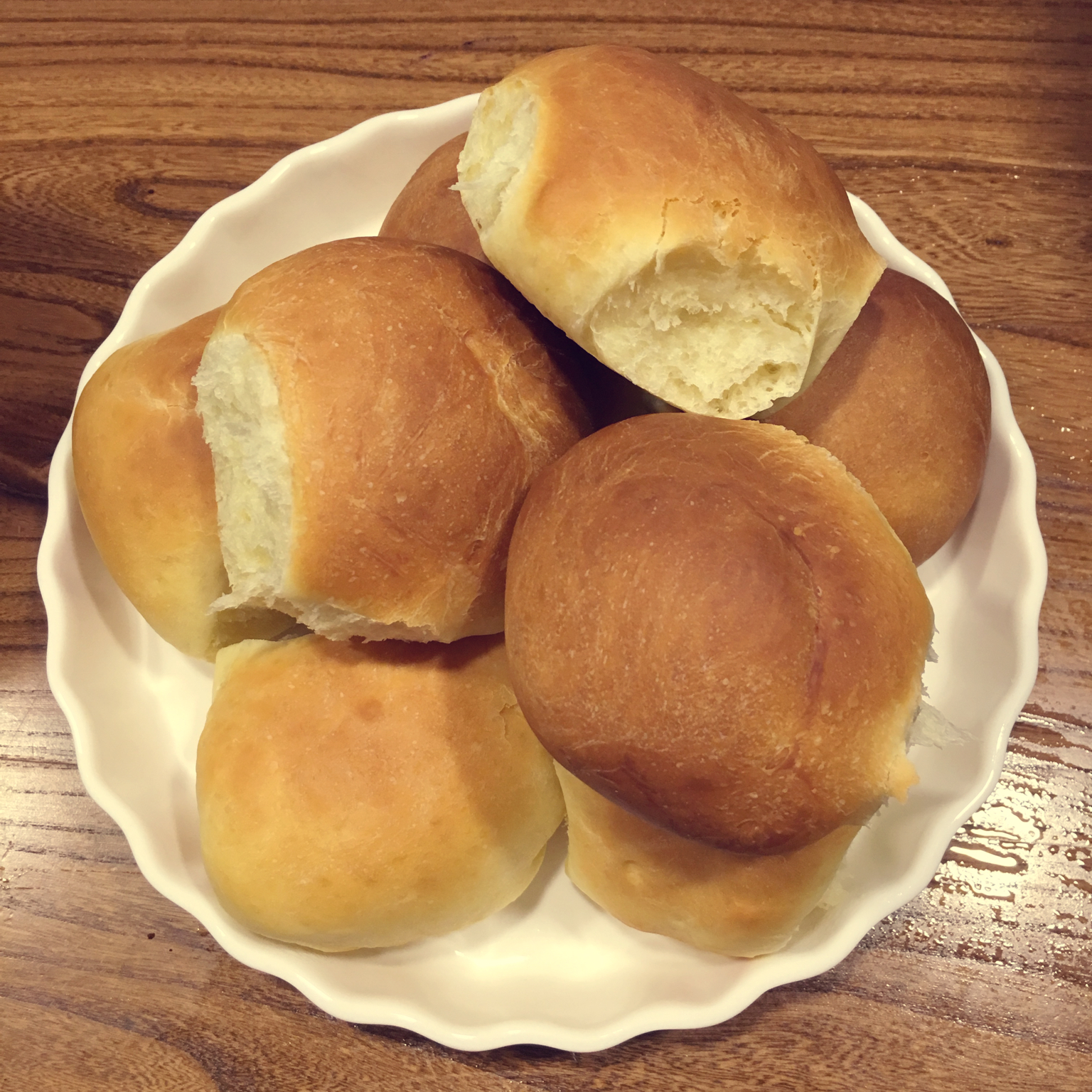 下厨房用户hmog做的牛奶圆面包爱和自由配方