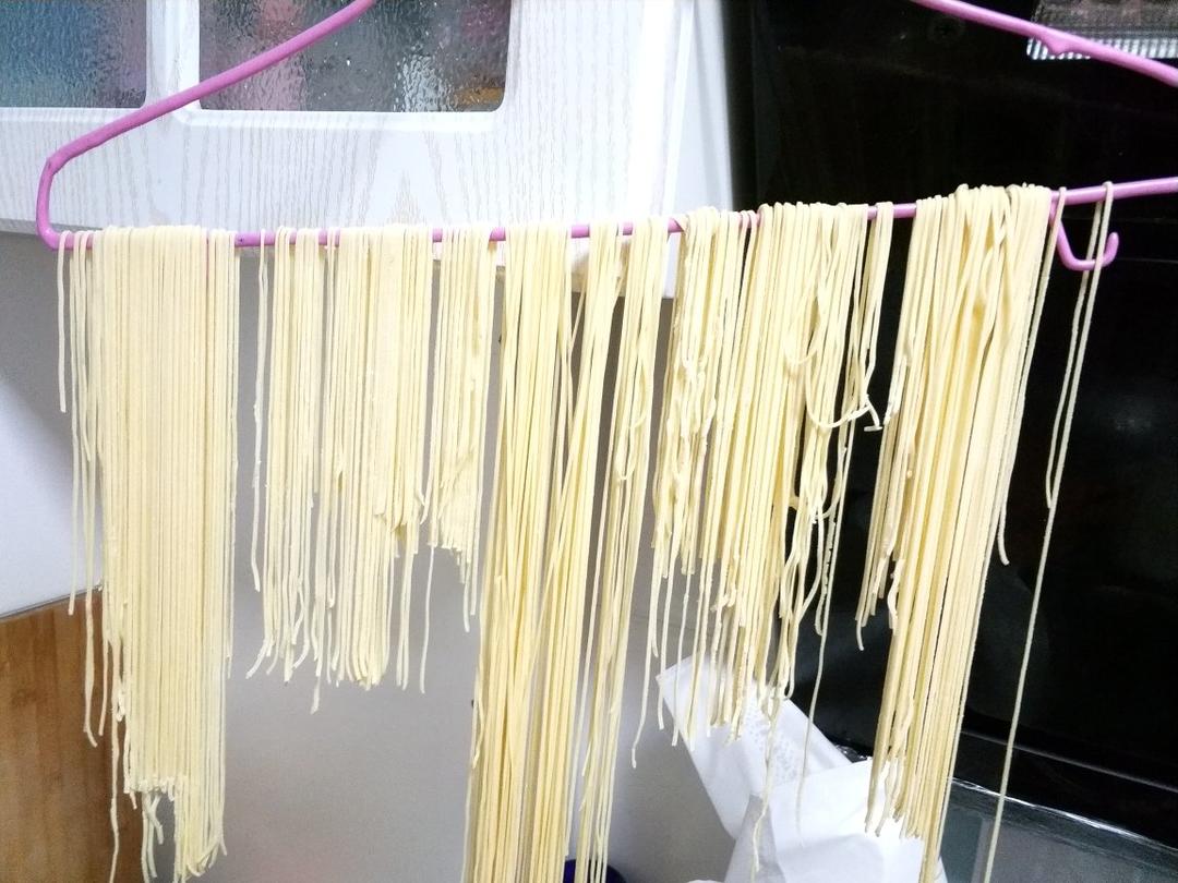 自制鸡蛋面（压面机）