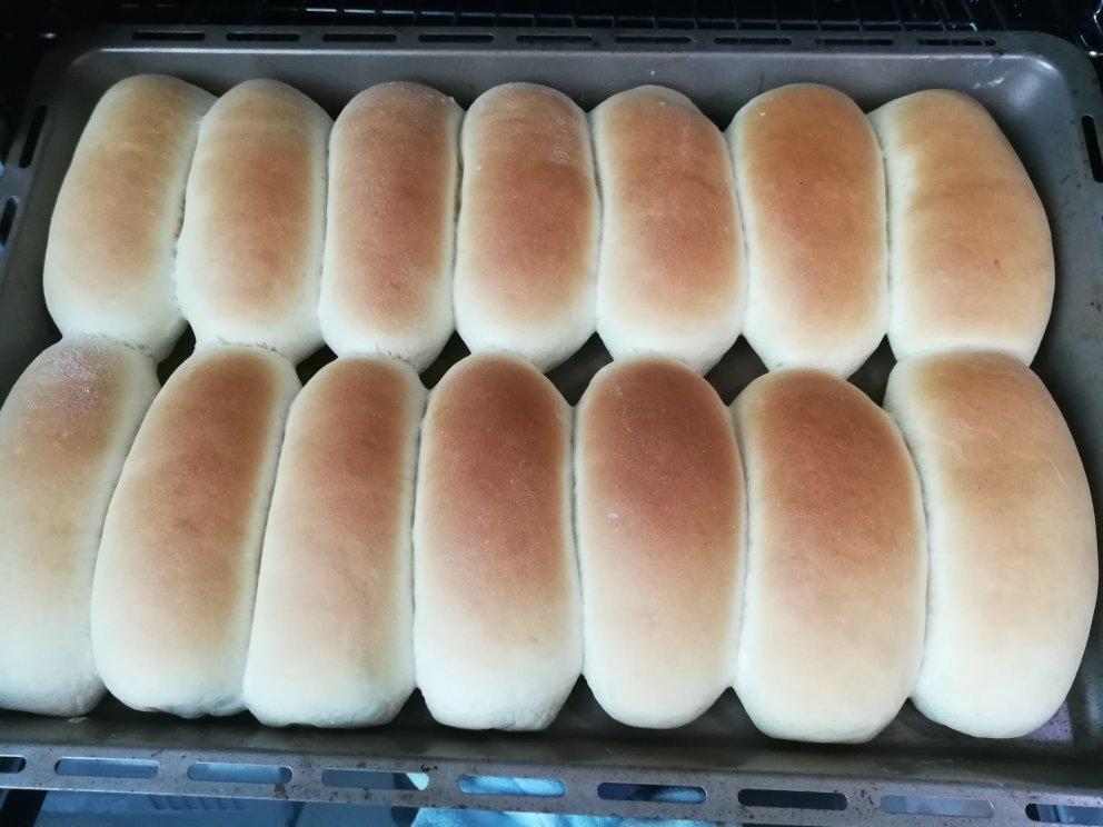 颜值奶油草莓甜心小面包