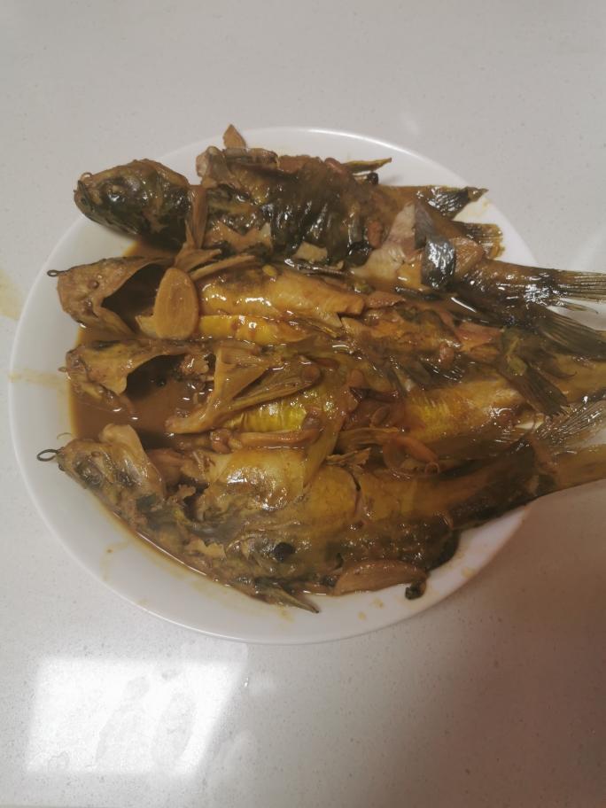 酱焖嘎鱼的做法