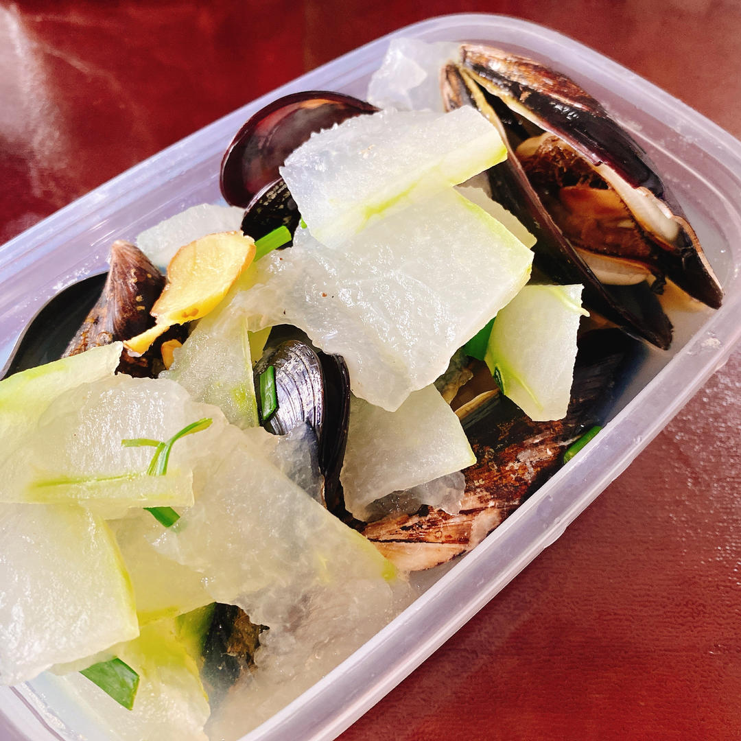 鲜掉眉毛的淡菜（贻贝）冬瓜汤