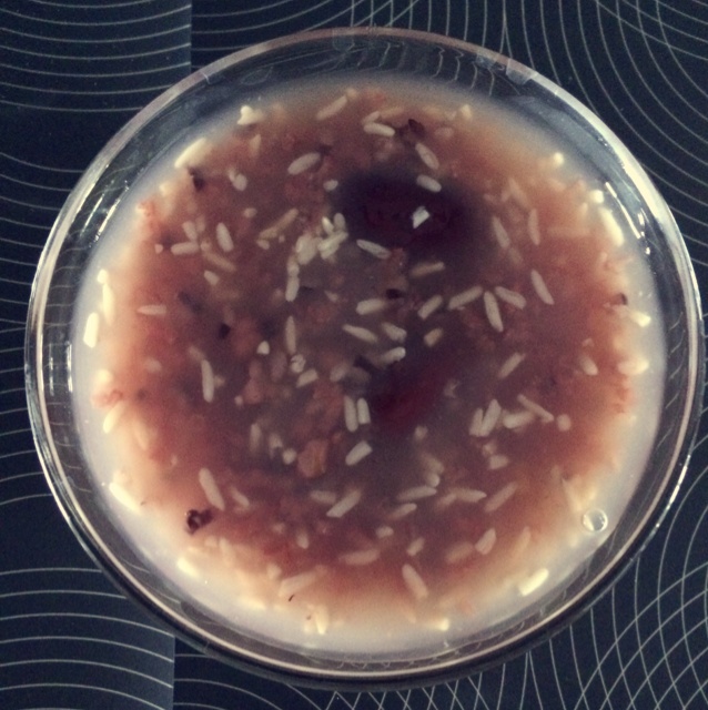 红豆黑米酒酿粥