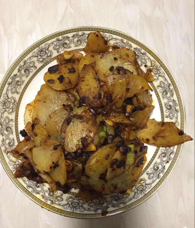 干锅土豆片