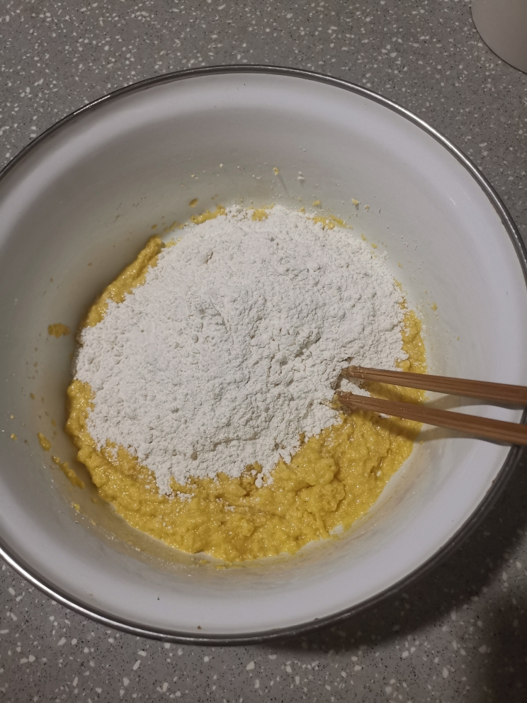 玉米面发糕的做法 步骤3