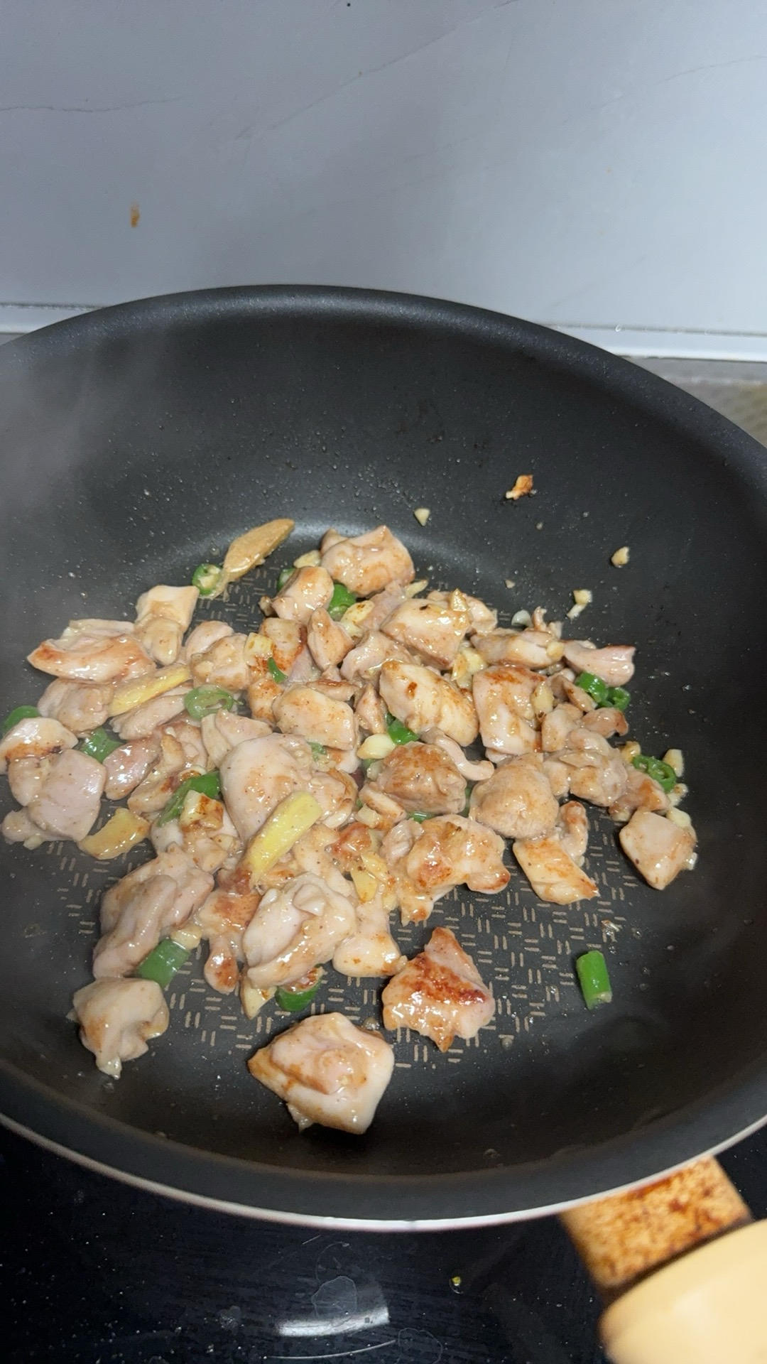 蒜香煎鸡腿肉