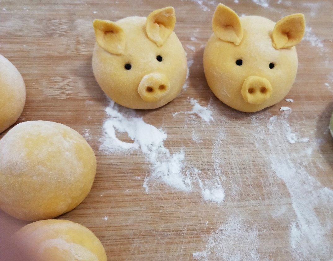 小猪馒头