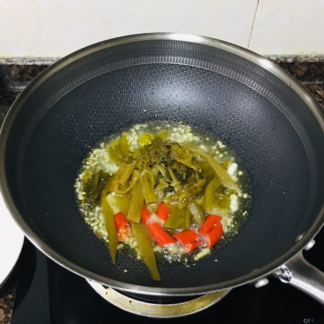 可以喝汤的酸菜鱼的做法 步骤8