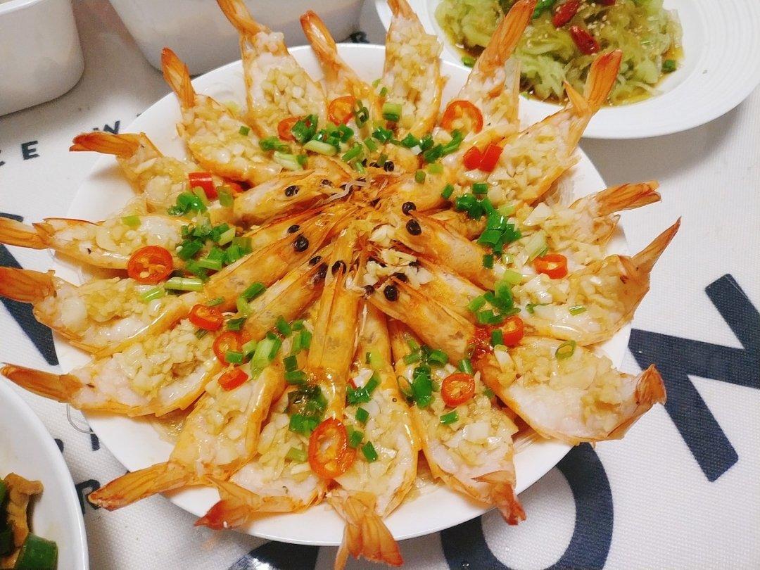 花开富贵虾（蒜蓉粉丝开背虾），超详细图文步骤！
