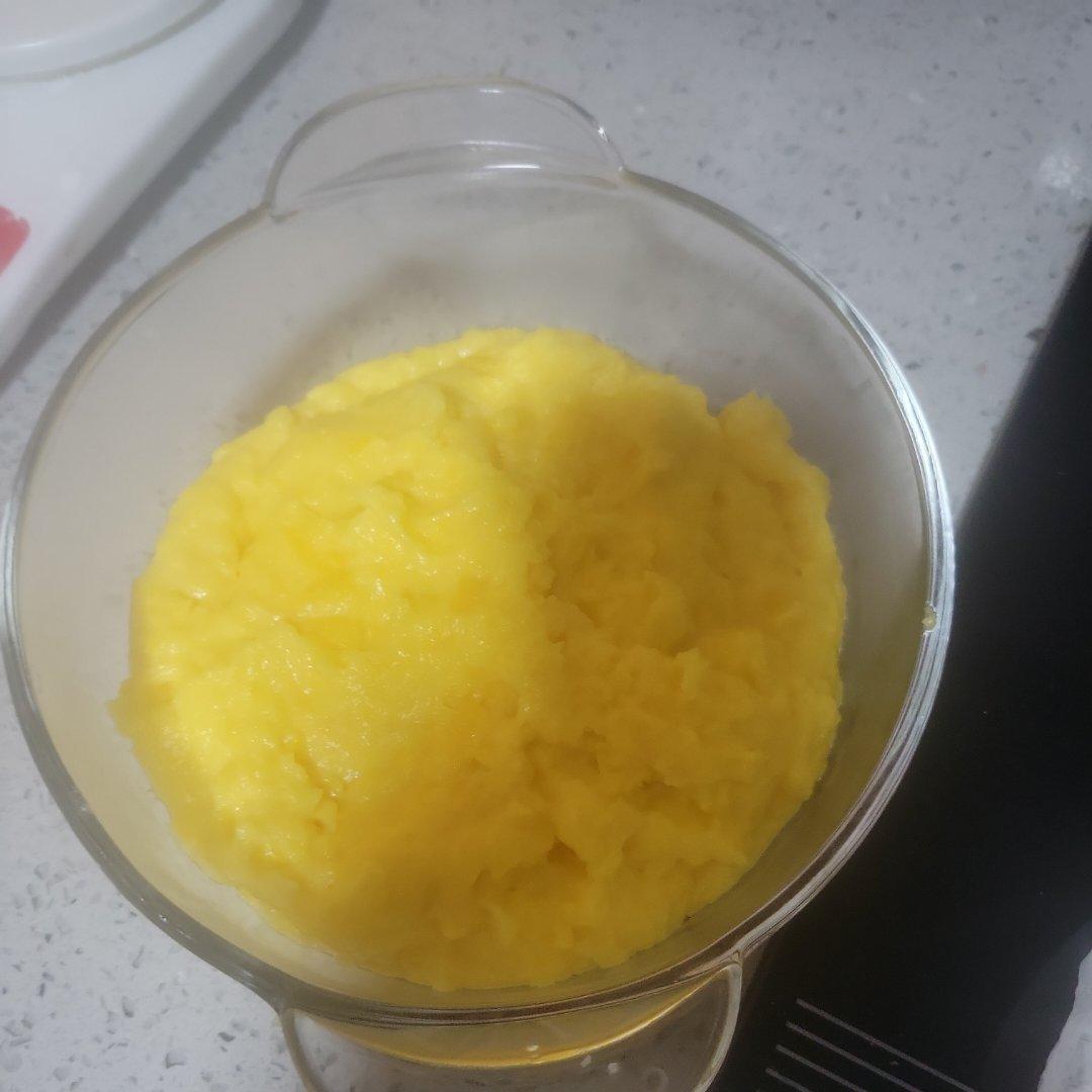 爱心奶黄馅（炒出来的奶黄馅）