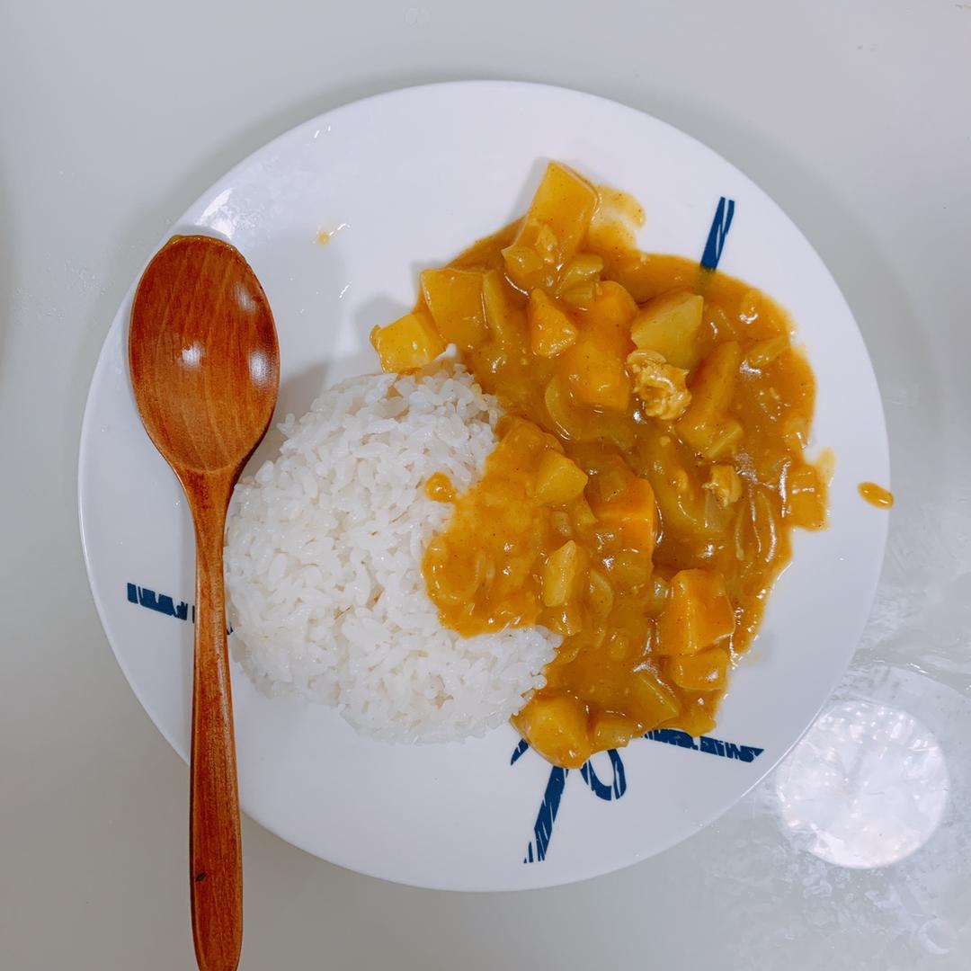简约日式咖喱饭