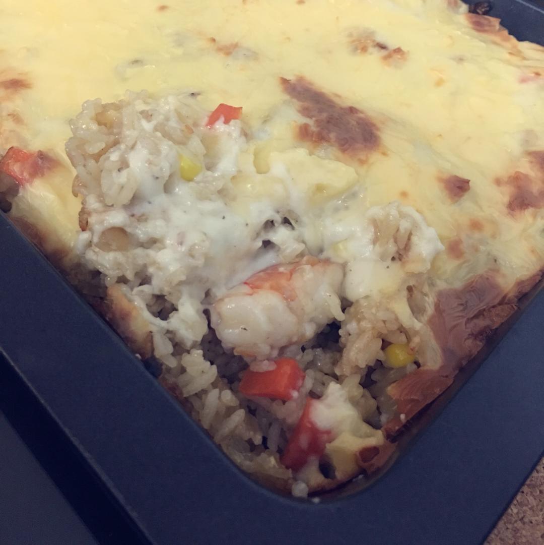 海鲜焗饭 Seafood Fried Rice with Cheesy Topping