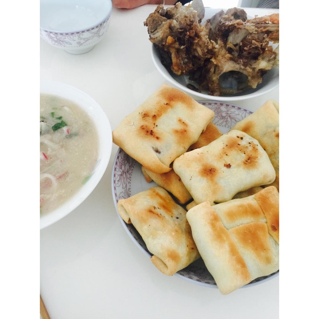 新疆美味--烤包子