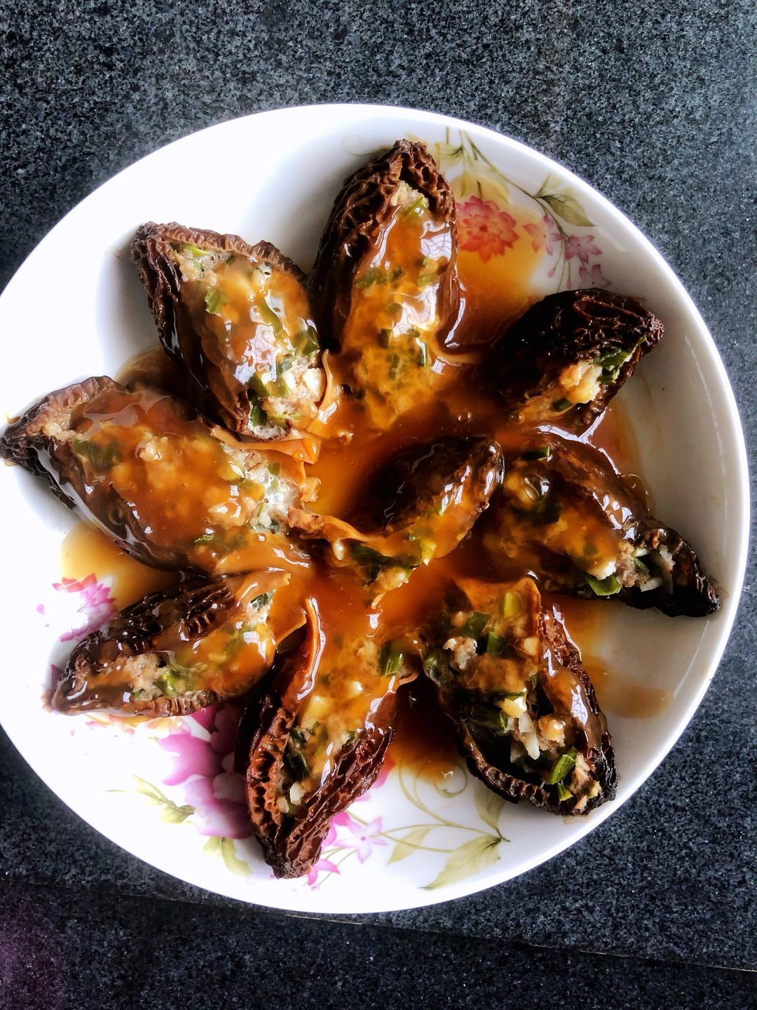 羊肚菌酿肉的做法