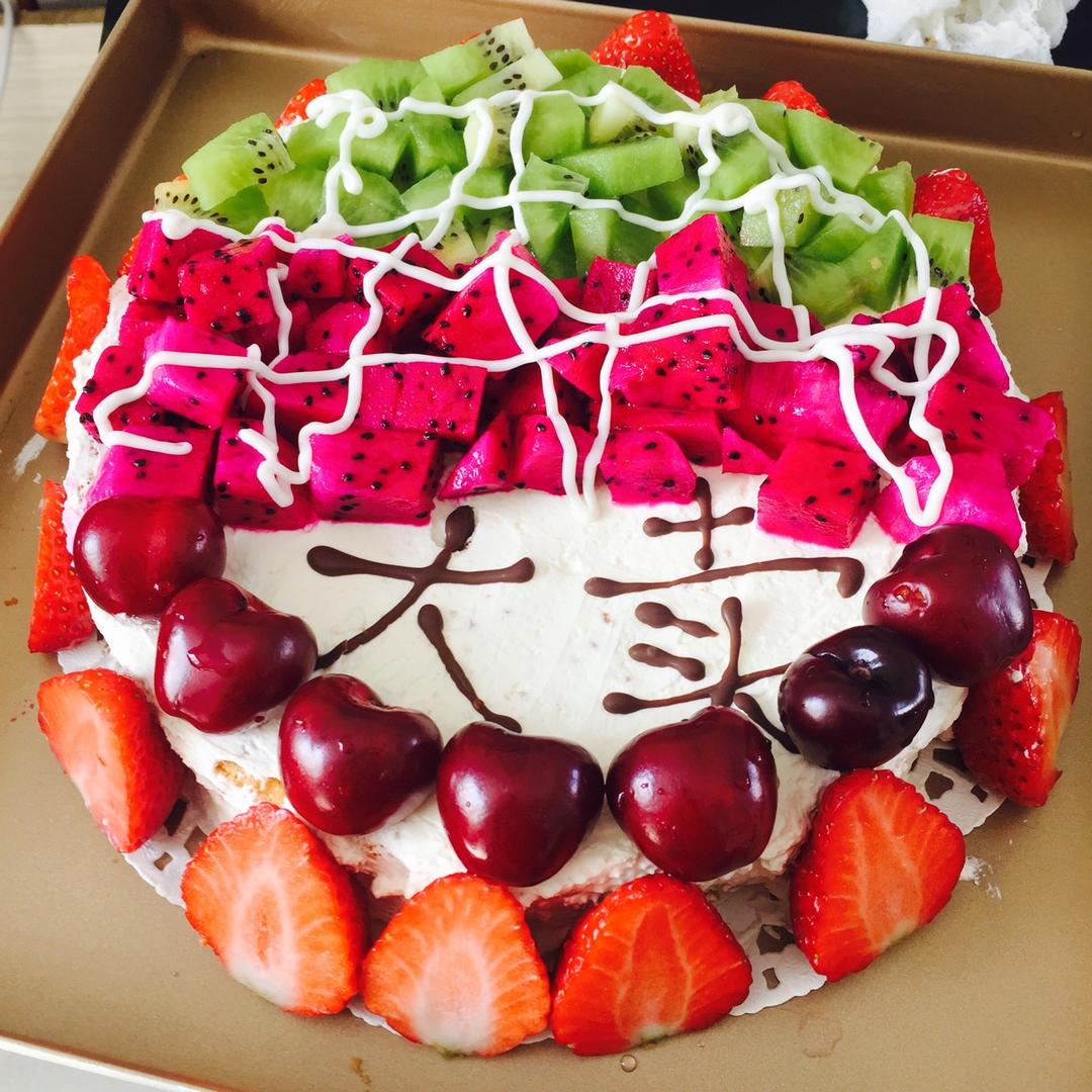 草莓戚风生日蛋糕