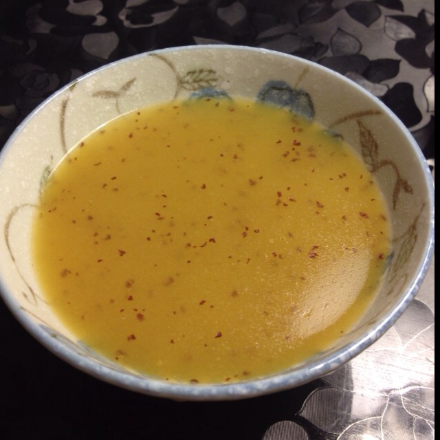 银耳红枣枸杞甜汤