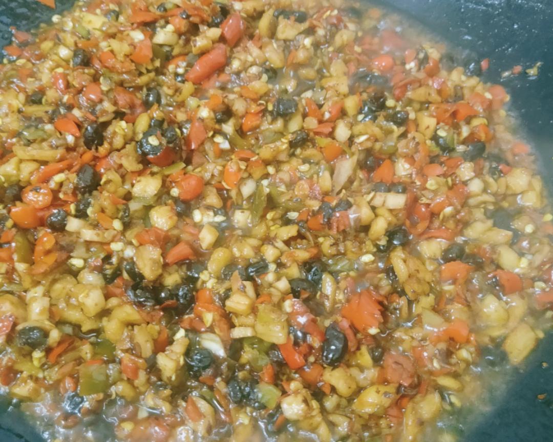 下饭菜~萝卜干豆豉辣椒酱的做法 步骤4
