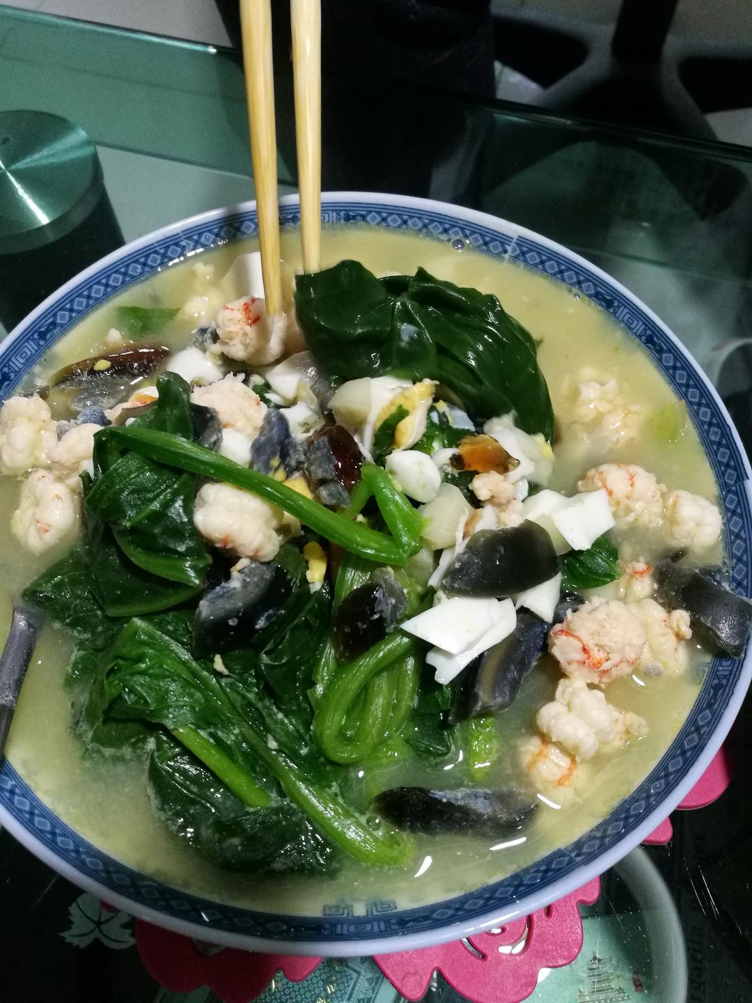 金银蛋上汤菠菜