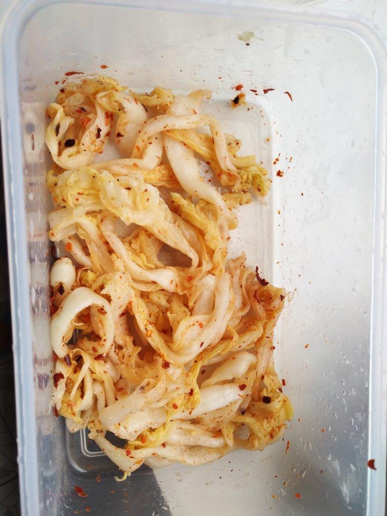 懒白菜（瀾、腌。辣）