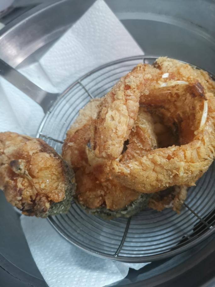 酥酥脆脆酸酸甜甜桂花熏鱼的做法 步骤4