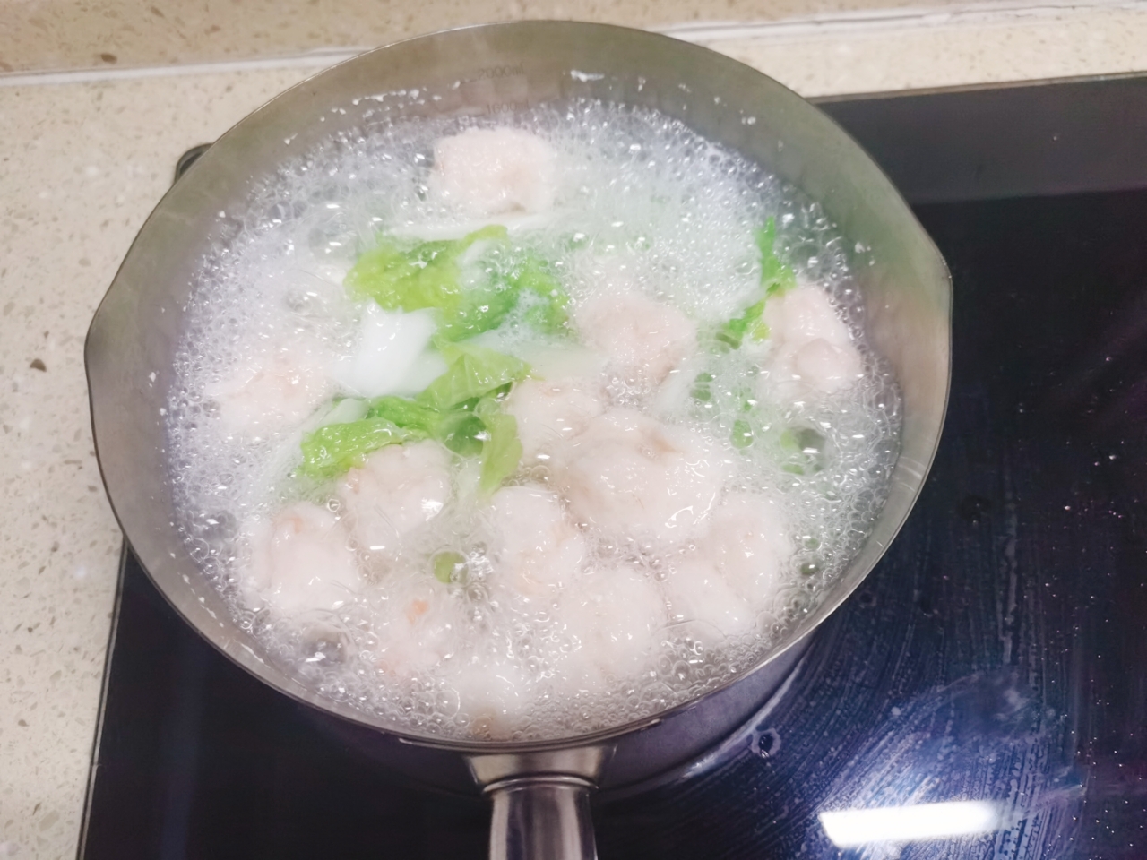 减脂期晚餐——【白菜虾滑豆腐汤】的做法 步骤8