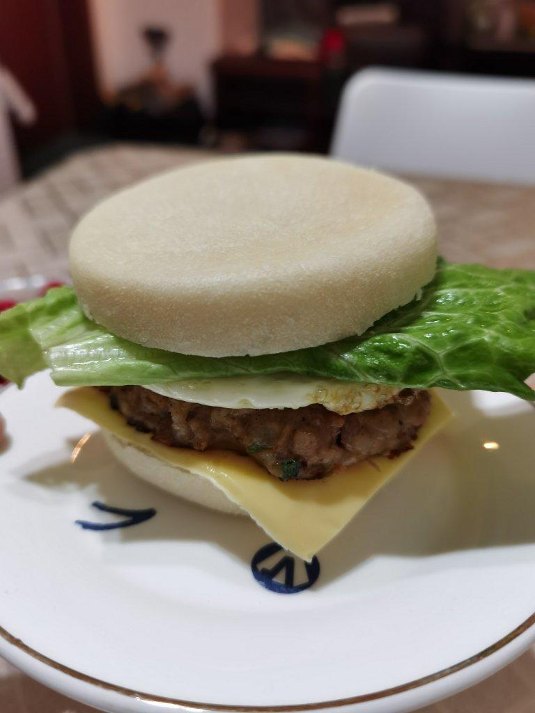 猪柳蛋麦满分 —英式玛芬胚English muffin