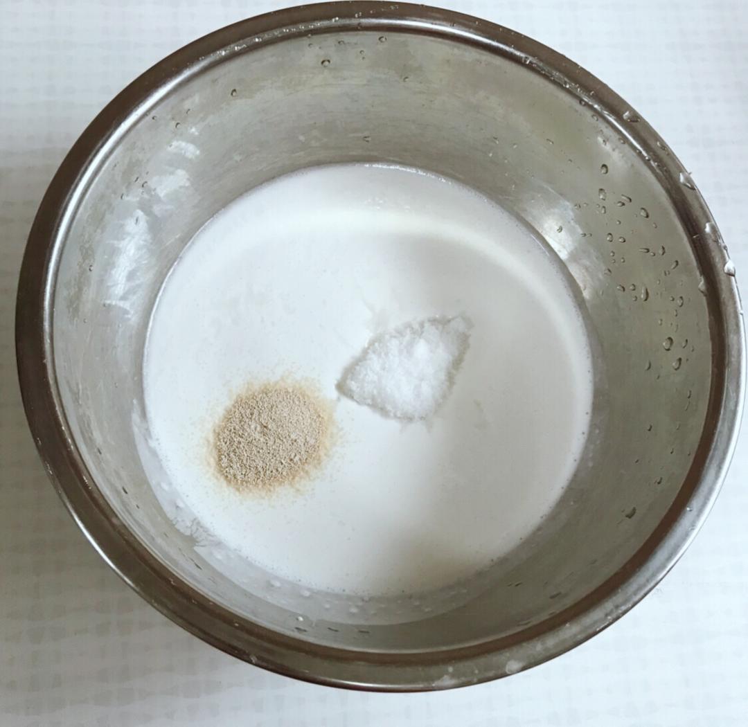 纯奶手撕吐司的做法 步骤1