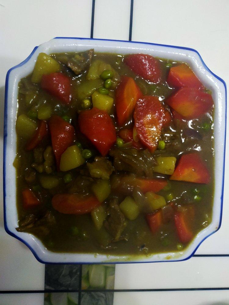 日式牛肉咖喱饭