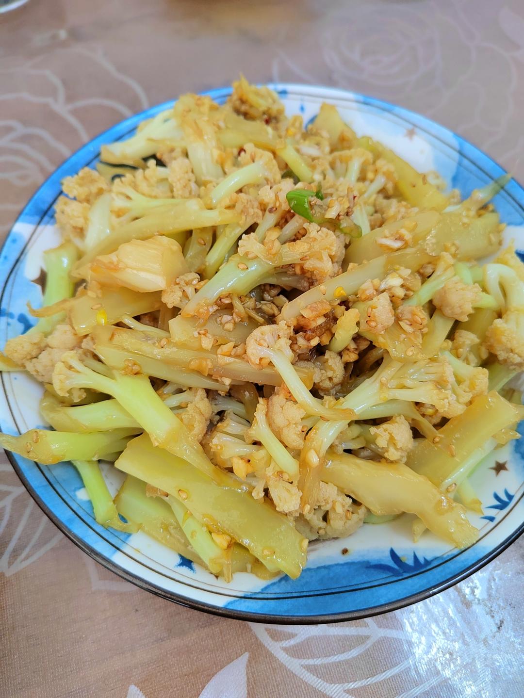 花菜别在炒了✅这样做不仅好吃还减脂