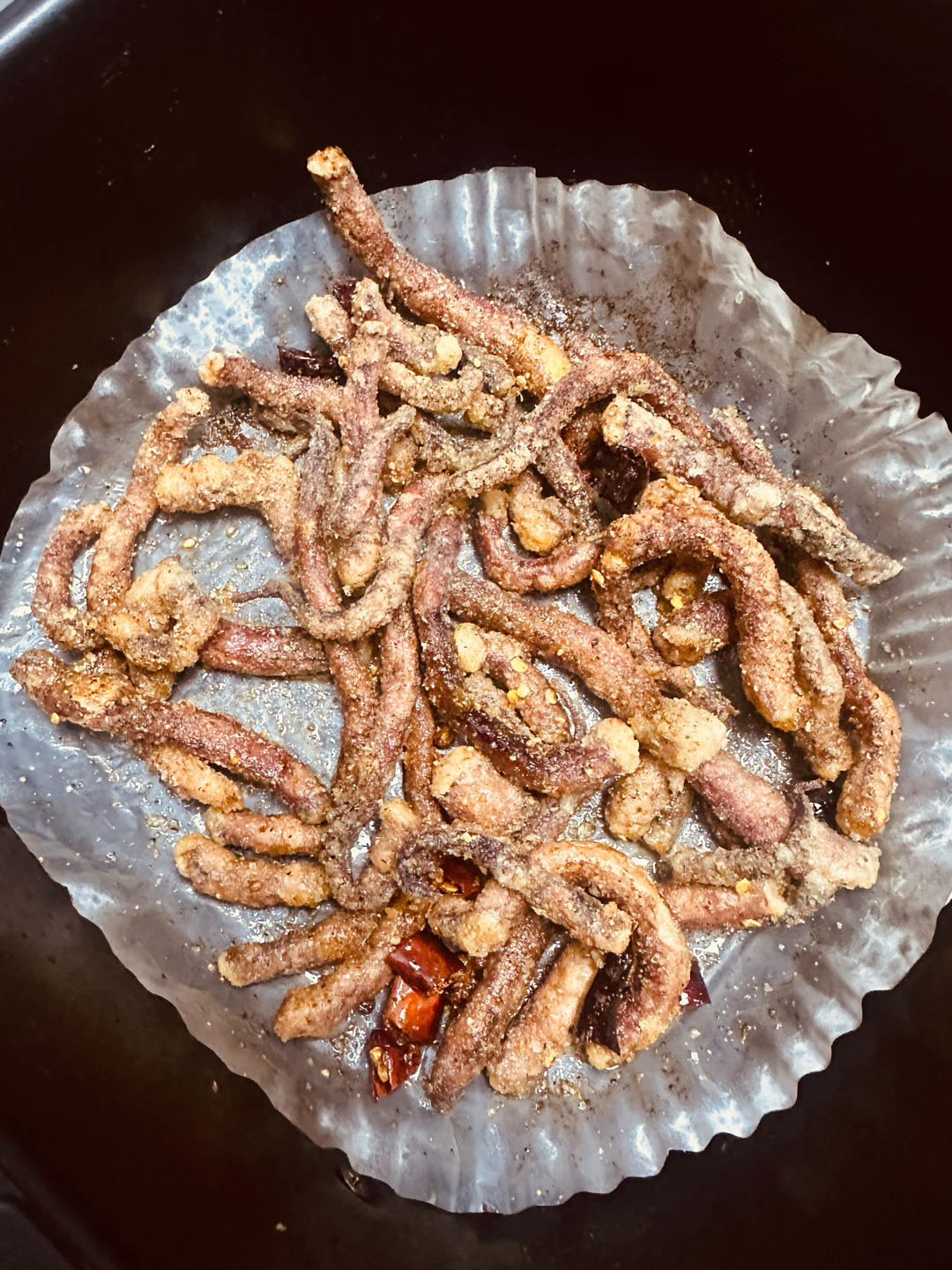 🦑🦑🦑干煸鱿鱼须🦑
超简单空气炸锅版！
🧑‍🍳厨房小白 信手拈来✨