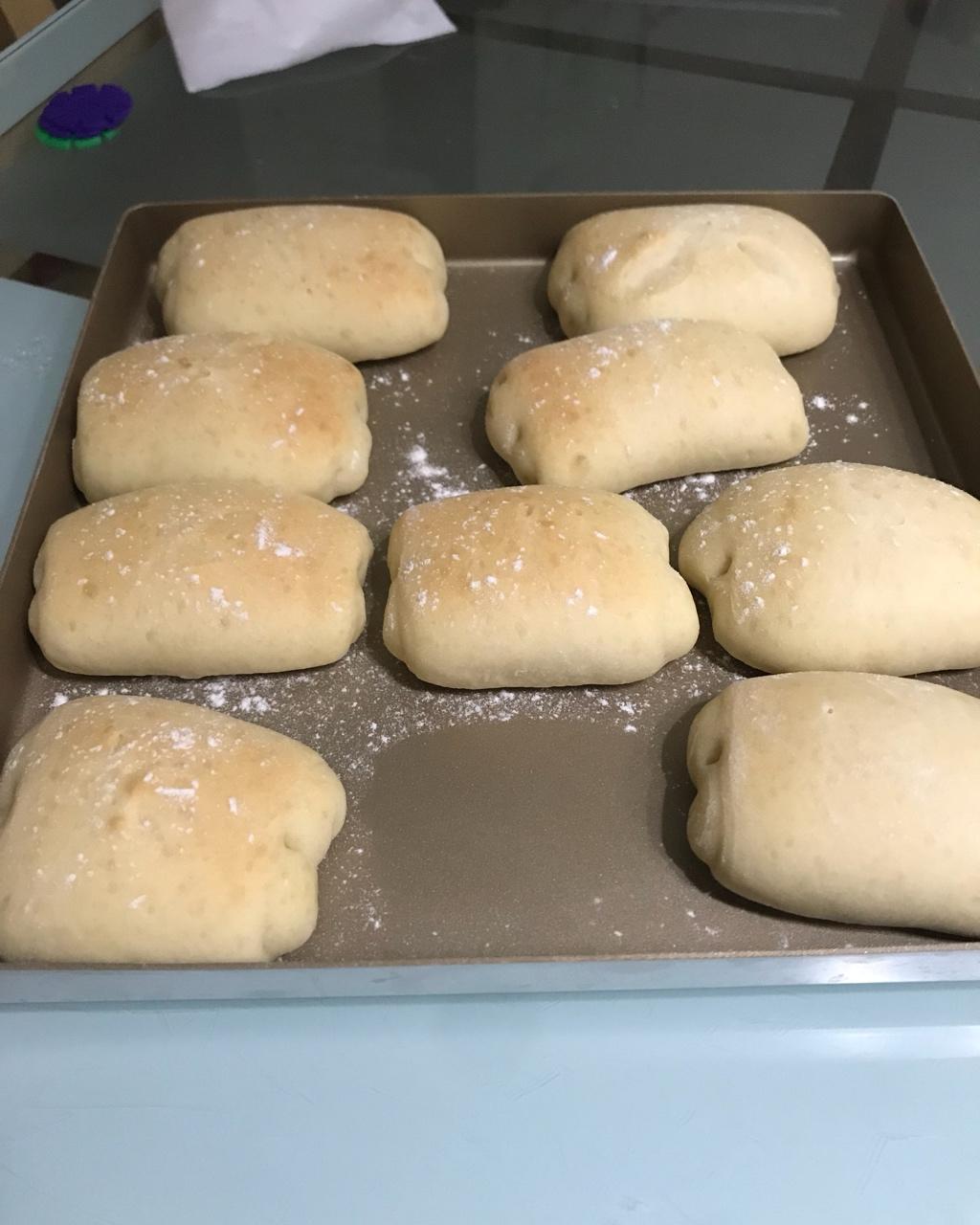 软到不知所措的牛奶卷