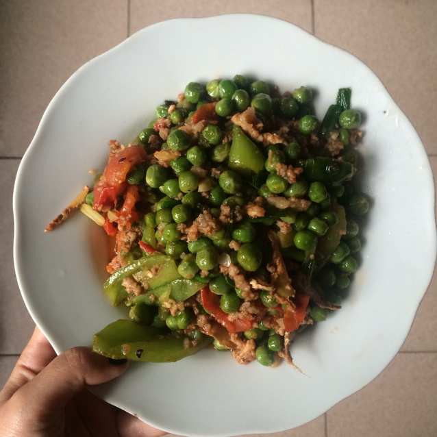 豌豆炒肉末