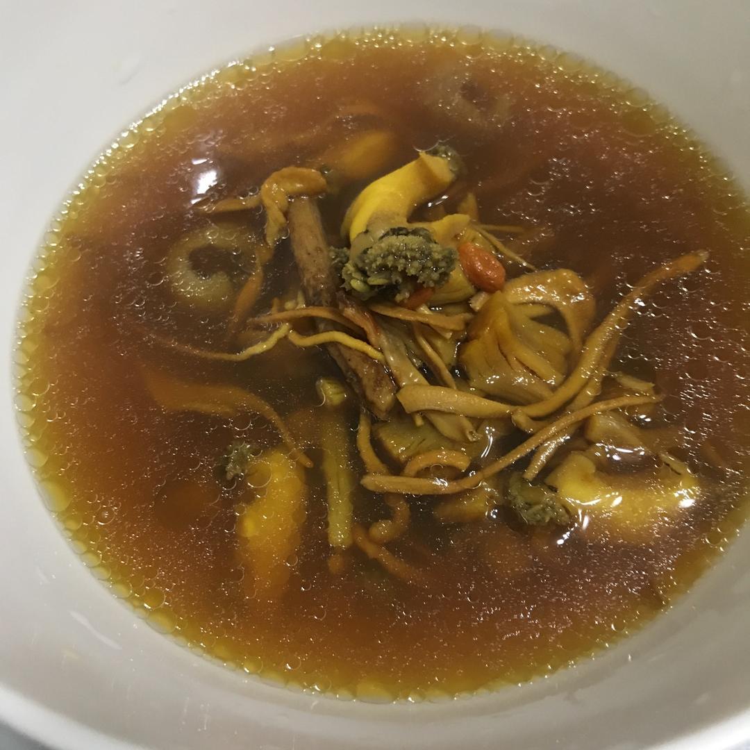 moonlai做的虫草花鲍鱼汤