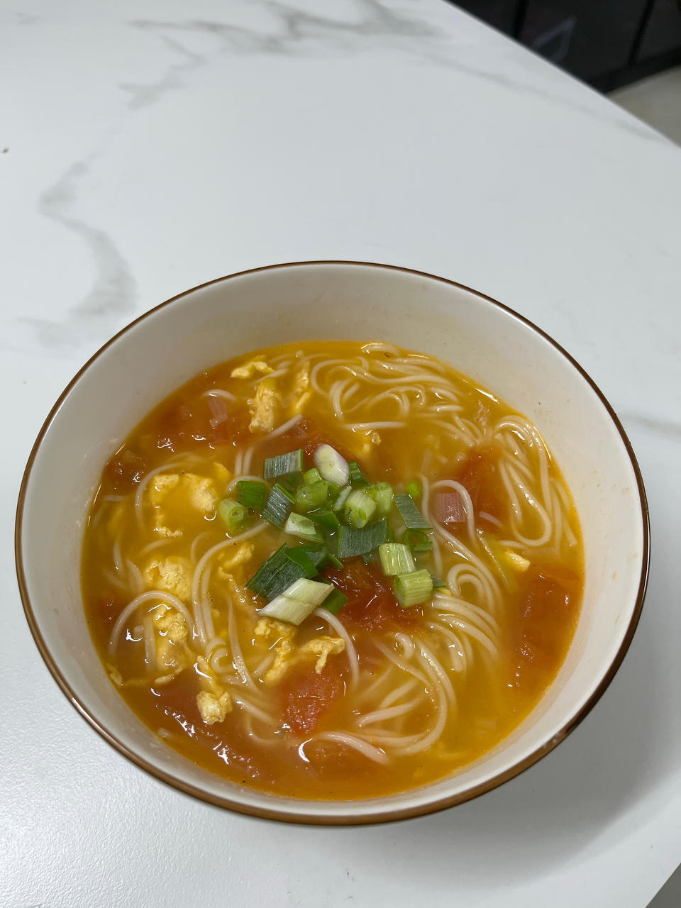 汤都要喝光的西红柿鸡蛋面