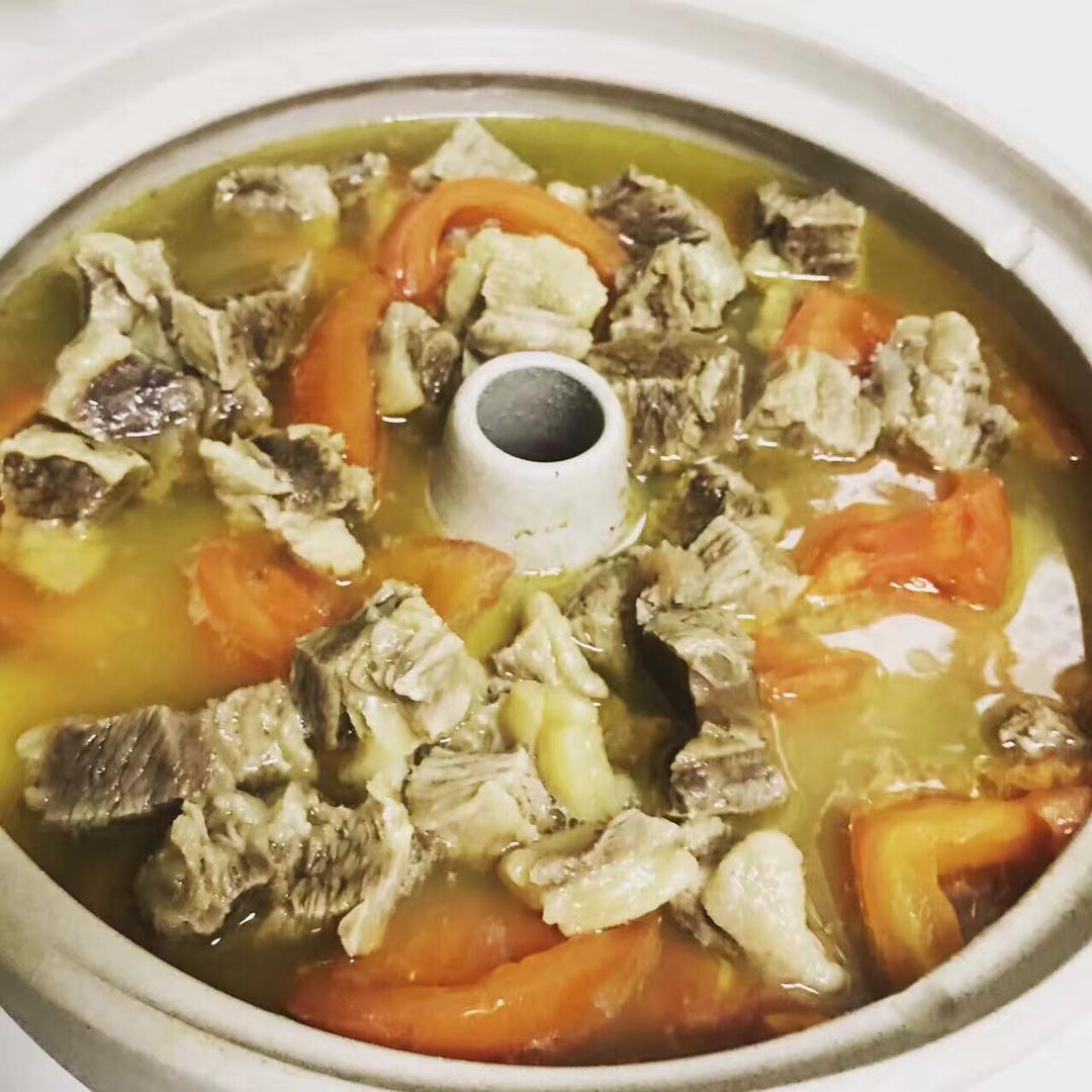 番茄土豆炖牛腩