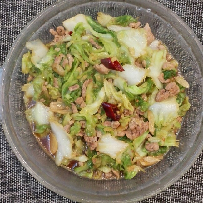 阿婆手撕包菜