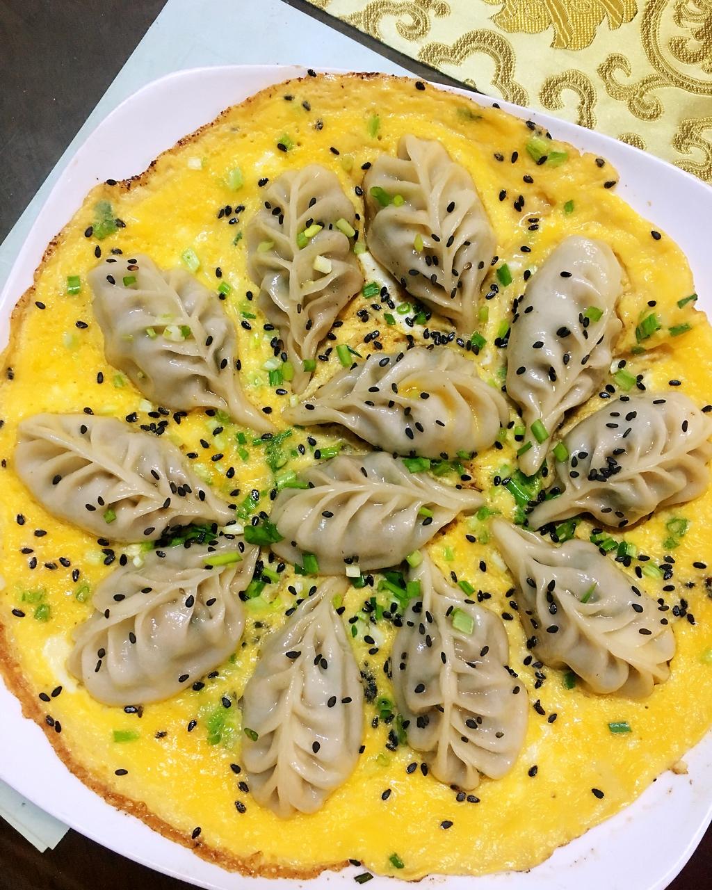 抱蛋煎饺