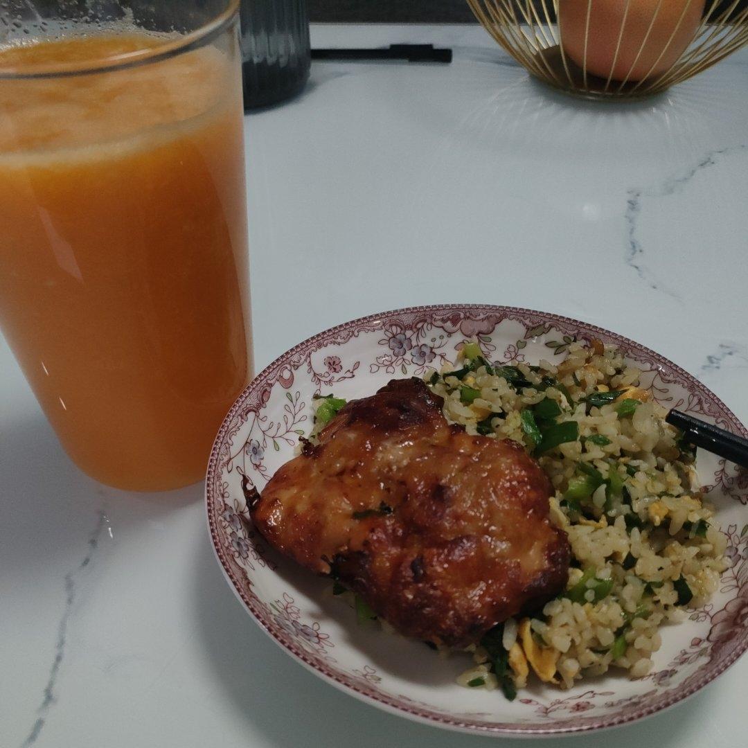 韭菜鸡蛋炒饭