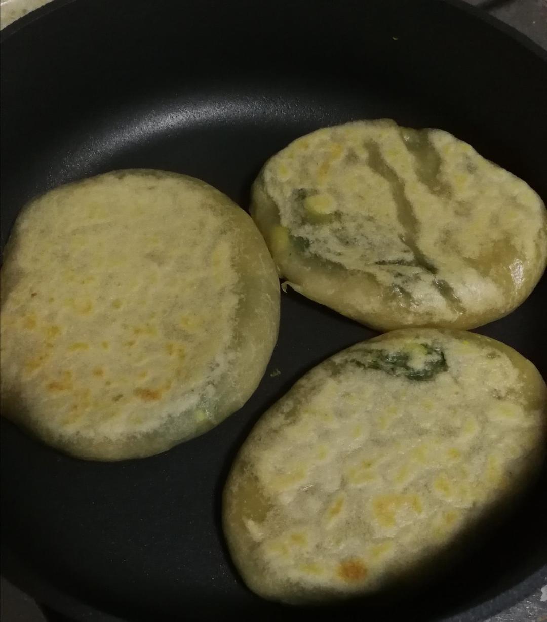皮薄如纸的韭菜馅饼|免揉面法