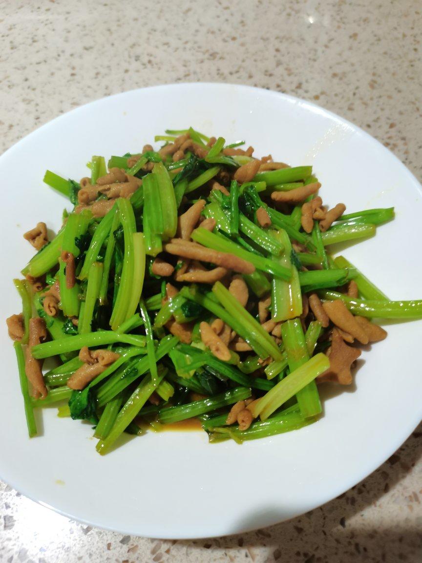 香菜炒鸡肠