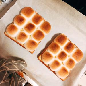 快手零失败☁️棉花糖芝士吐司🍞【好吃哭了】的做法 步骤2